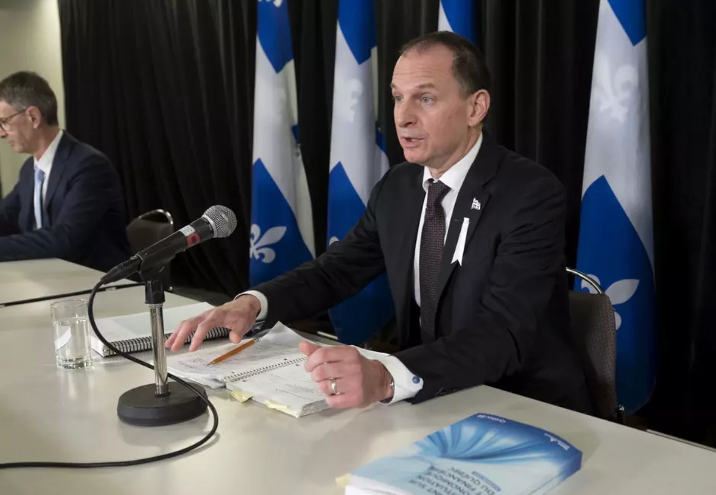 Québec pagará a los estudiantes en ciertos sectores donde la mano de obra es escasa